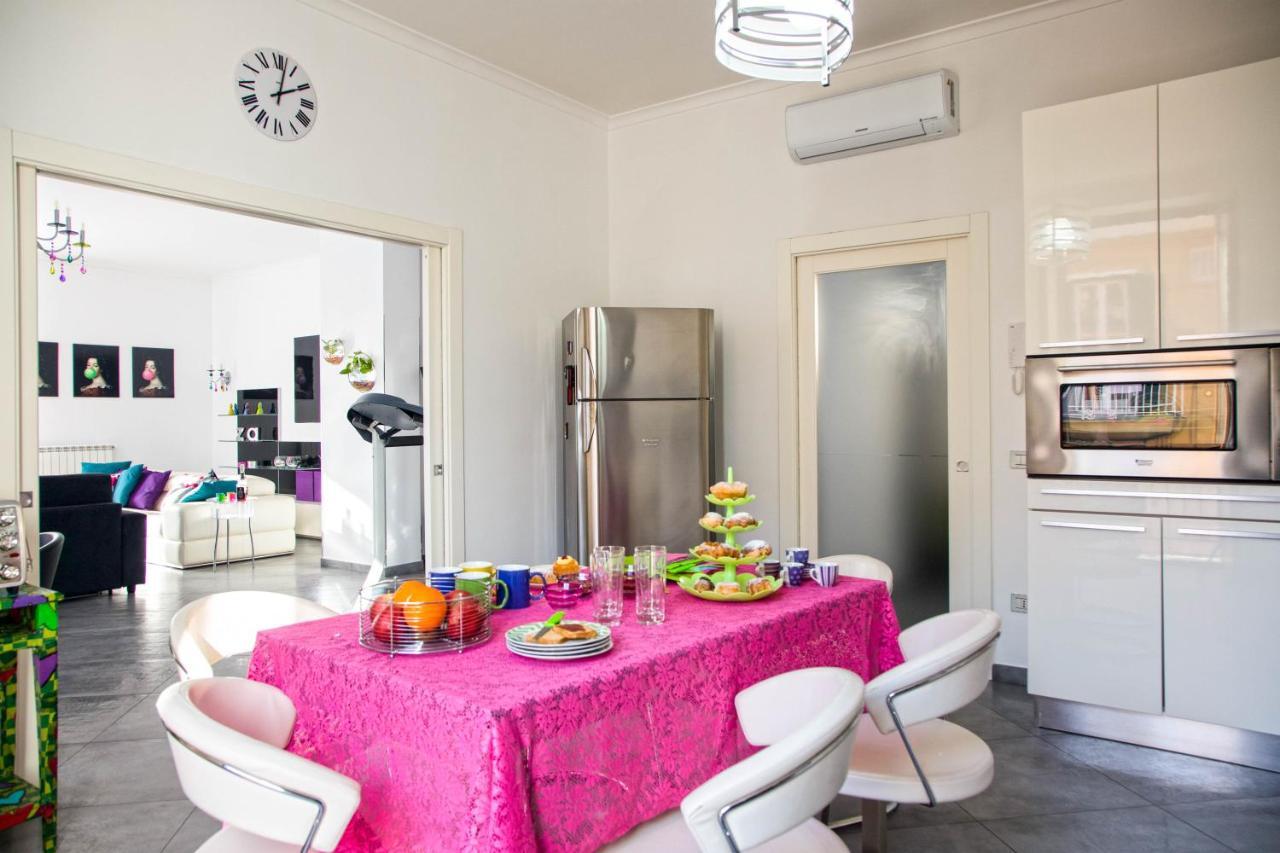 Ferdinando Arthouse Oversized Modern Apartment - By Gocce Team Napoli Esterno foto